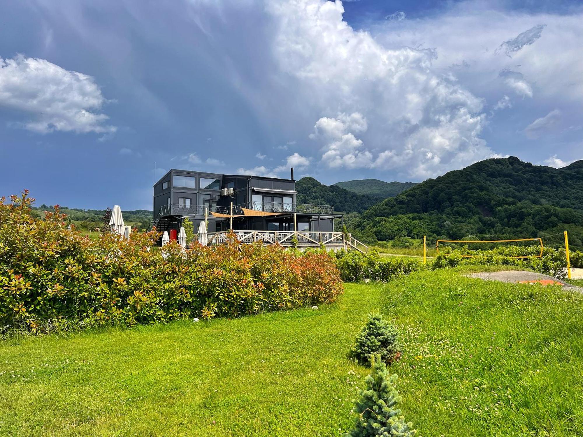 Flandra Glamping 호텔 코르베니 외부 사진